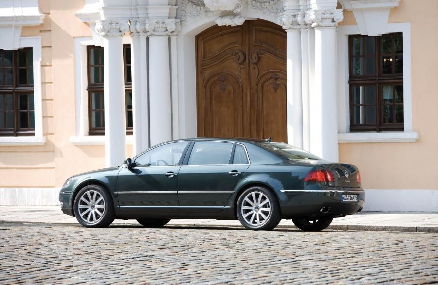  Volkswagen Phaeton 2003 года  (фото 18 из 82)